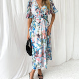Carolin | Feminines Kleid mit Blumenmuster