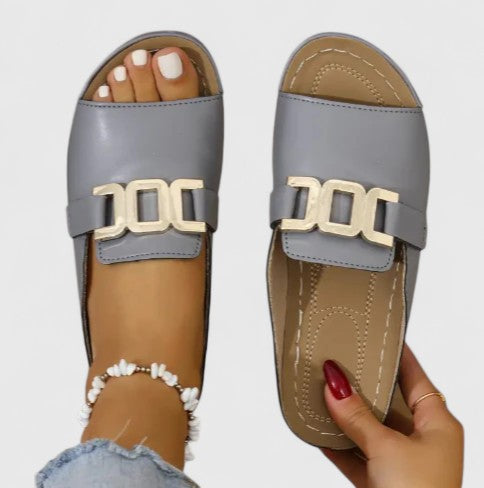 Sharpay - Raffinierte Sandalen