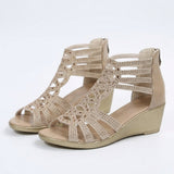 Clara - Modische orthopädische Sandalen für Damen